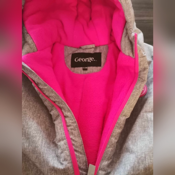 George onepiece winter suit size 18-24M - Picture 2 of 3